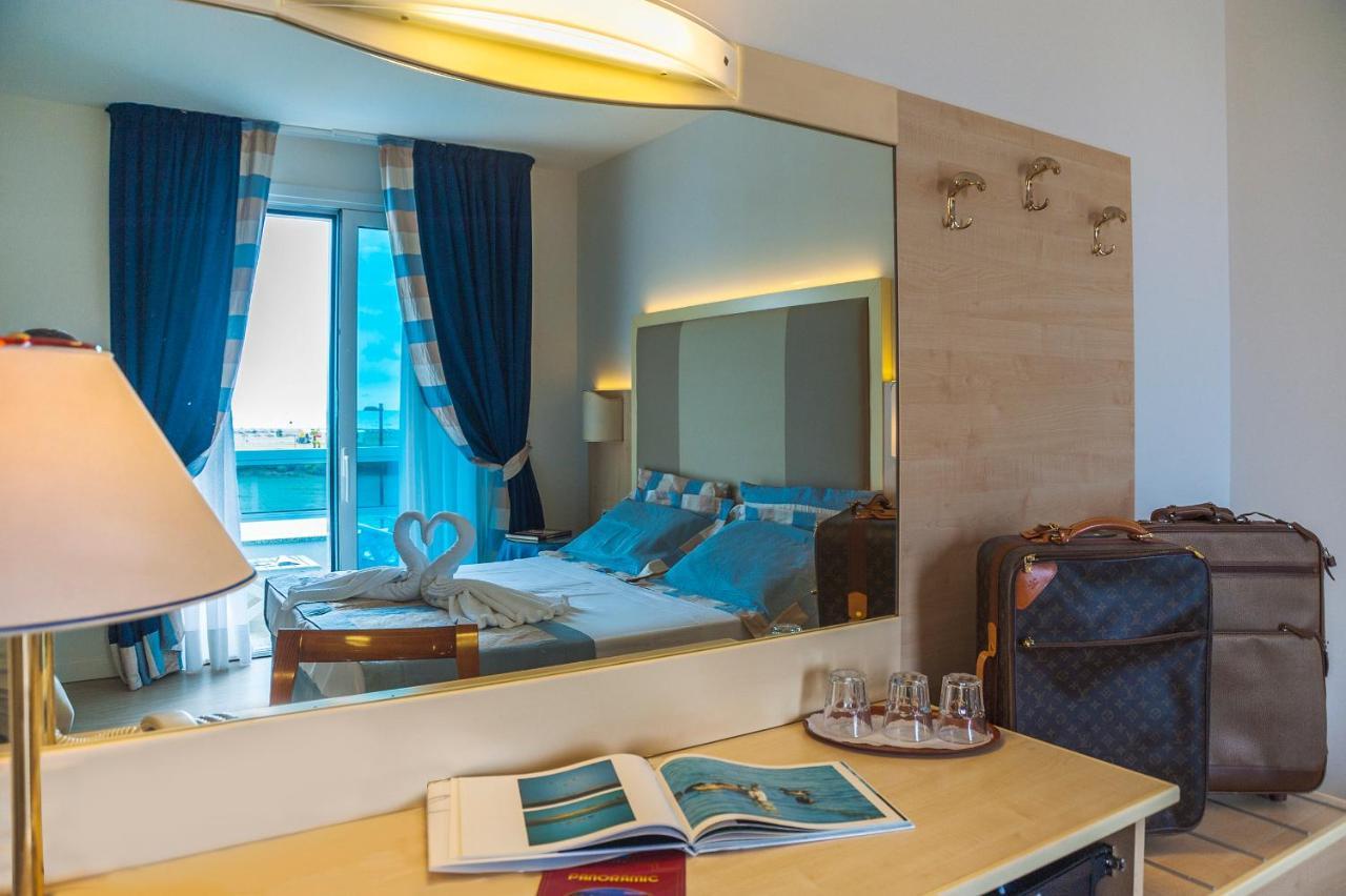 Hotel Panoramic Caorle Luaran gambar