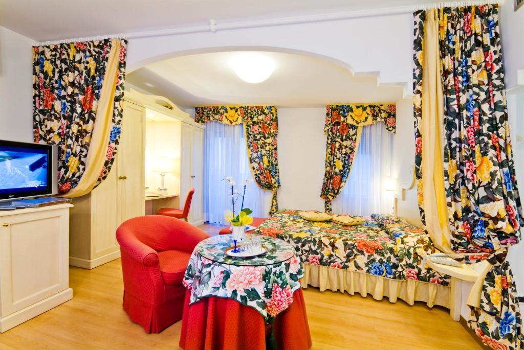 Hotel Panoramic Caorle Bilik gambar