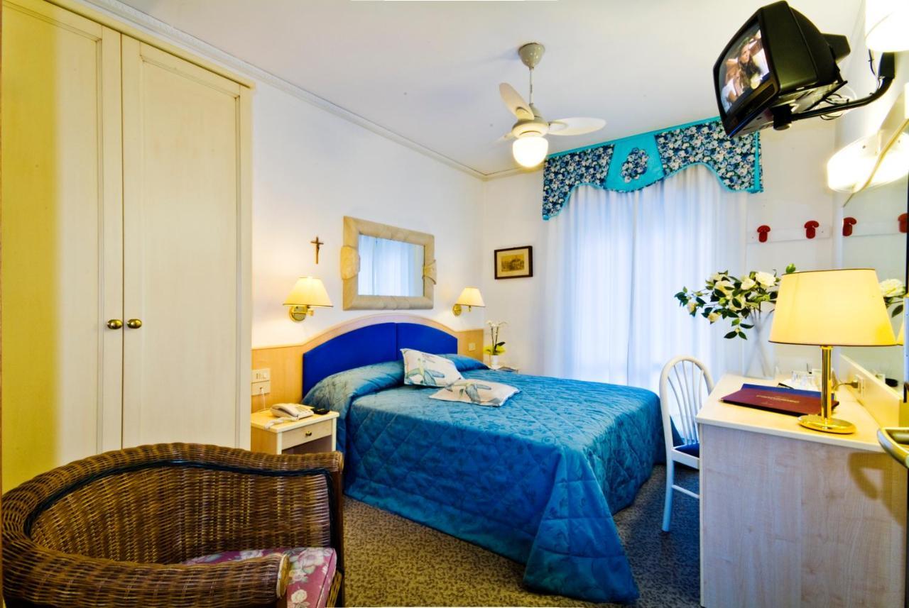 Hotel Panoramic Caorle Luaran gambar