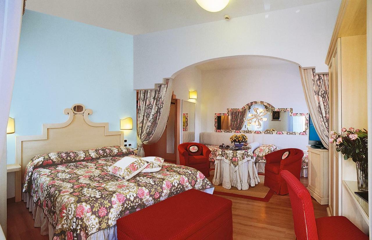 Hotel Panoramic Caorle Luaran gambar